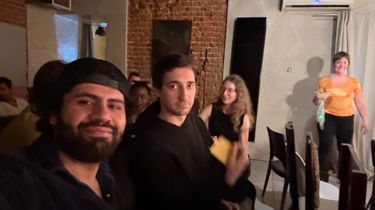 9 image in gallery