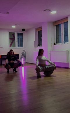 High Heels Warszawa 💅 cover