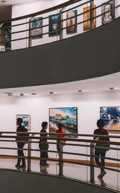 Visit museum of art cover