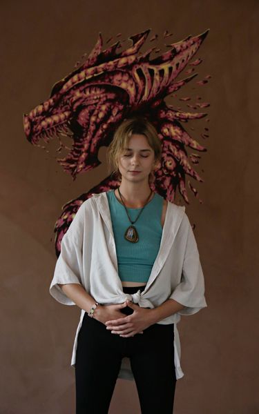 2 image in gallery