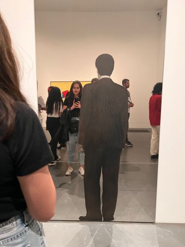 7 image in gallery