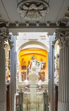 Visit Sir John Soane Museum& Taking photos cover