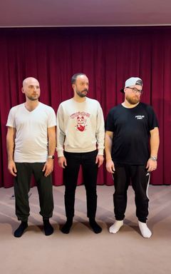 Актёрское мастерство Занятие в театре Тренинги cover