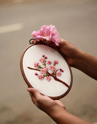 10 image in gallery