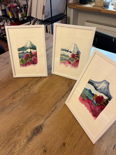 3 image in gallery