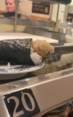 Sushi dinner at Kulu Kulu+Jazz night🎷 cover
