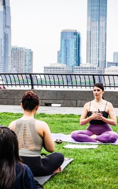 Italian Vibes Yoga at Battery Park cover