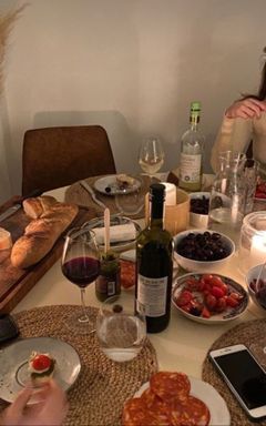 Italian girls in Lodnon