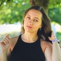 Milena Di's avatar
