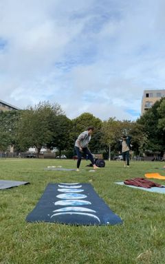 Yoga London Fields🧘🏼‍♀️ cover