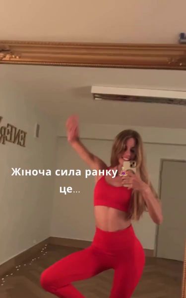 9 image in gallery