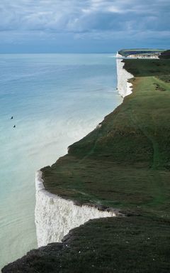 White cliffs of Dover hike cover