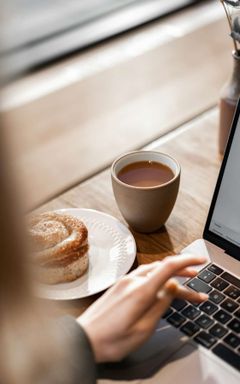 Weekend co-working at Coffee House, Signorelli cover