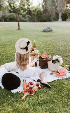 Healthy picnic in Hampstead cover