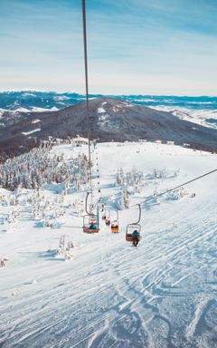 My first snowboarding experience cover