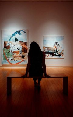 Free Private Art Viewing 🎨🥂 cover