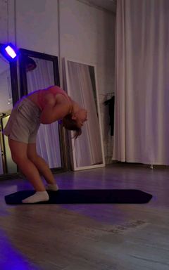 Stretching time cover