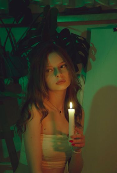 10 image in gallery