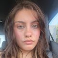 Hailey's avatar