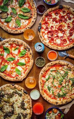 Pizza Hunt cover
