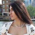 Mobina's avatar
