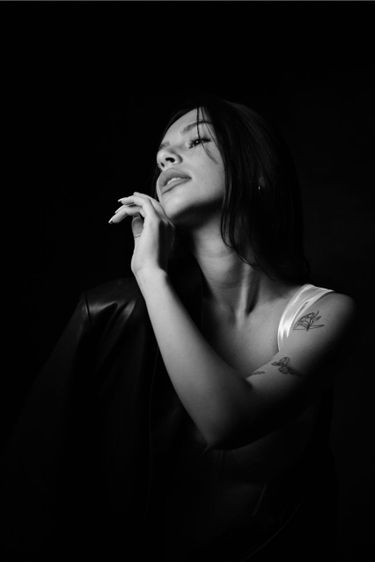 3 image in gallery