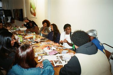 3 image in gallery