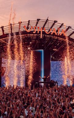 USHUAÏA IBIZA OPENING PARTY 2025 cover