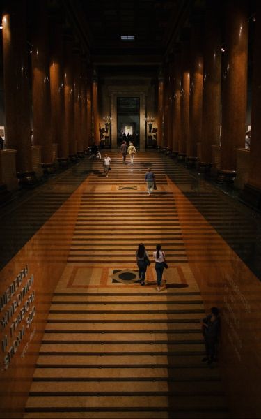 2 image in gallery