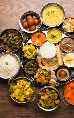 Explore Indian Restaurants.... In London cover