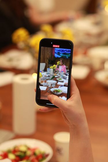 4 image in gallery