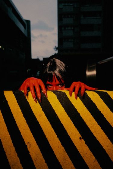 10 image in gallery