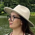 Natalie's avatar
