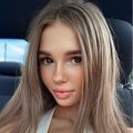 Angelina's avatar