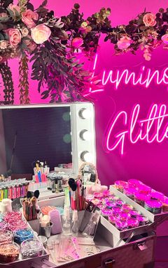 Learn to glitter - Glitter Artist Training Course cover