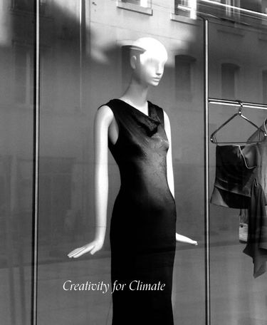 2 image in gallery