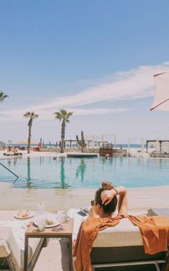 Get paid for Traveling! ✈️ cover
