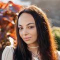 Yuliia's avatar