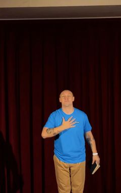 Импровизация Занятие в театре Юмор на сцене cover