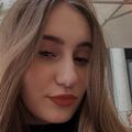 Alina's avatar