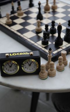 Play chess cover