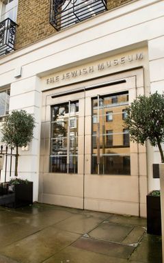 Visit Jewish Museum cover