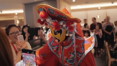 5 image in gallery