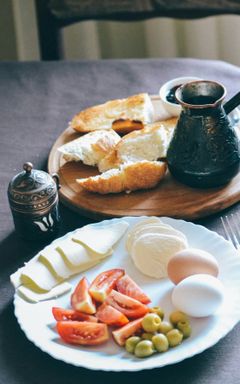 Turkish speaking Ladies breakfast cover
