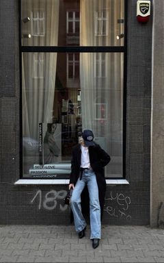 Coffee date and pictures cover