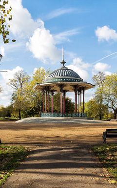 Clapham Neighbors :
Connect, Laugh, and Enjoy cover