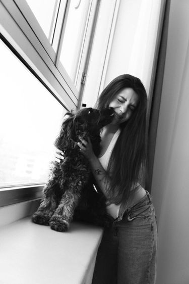 11 image in gallery