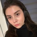 Lolita's avatar