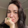 Iryna's avatar