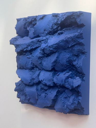 3 image in gallery